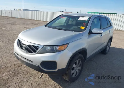 2013 Kia Sorento Lx z USA, uszkodzony, nr VIN 5XYKT4A17DG351163